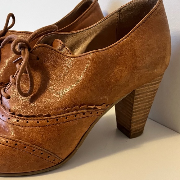 Leather Oxford Booties - Picture 3 of 8